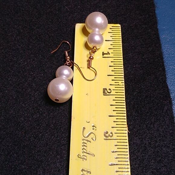 Five Strand Faux Pearl Beads Choker Necklace & Pierced Dangling Earrings - Picture 8 of 11